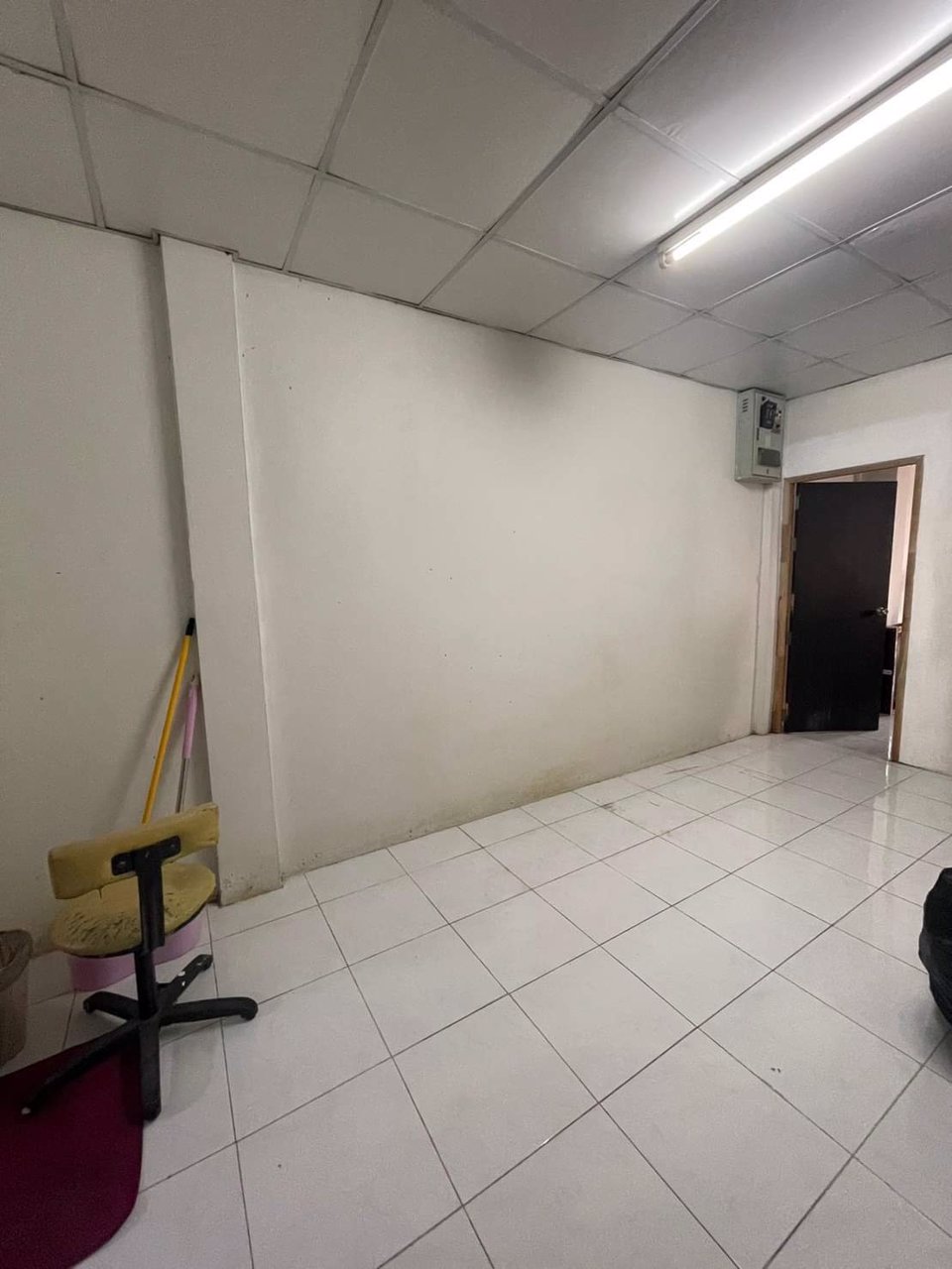 ขายทาวเฮ้าส์-2-ชั้น-รามอินทรา-39-เขต-บางเขนทำเลดีใกล้รถไฟฟ้า-สถานีกม4