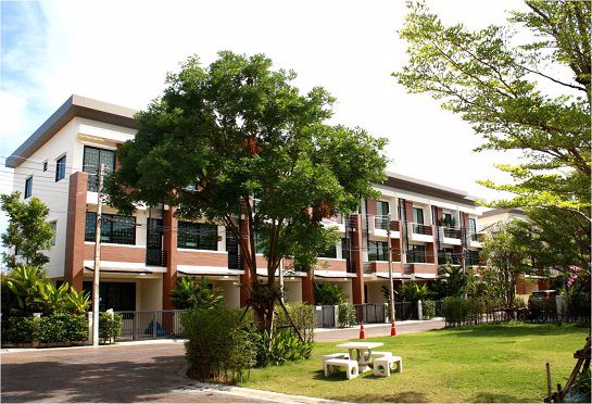 ทาวน์โฮม-3-ชั้นในเมืองภูเก็ต-เช่า-ด่วน-home-office-3rd-floor-for-rent-