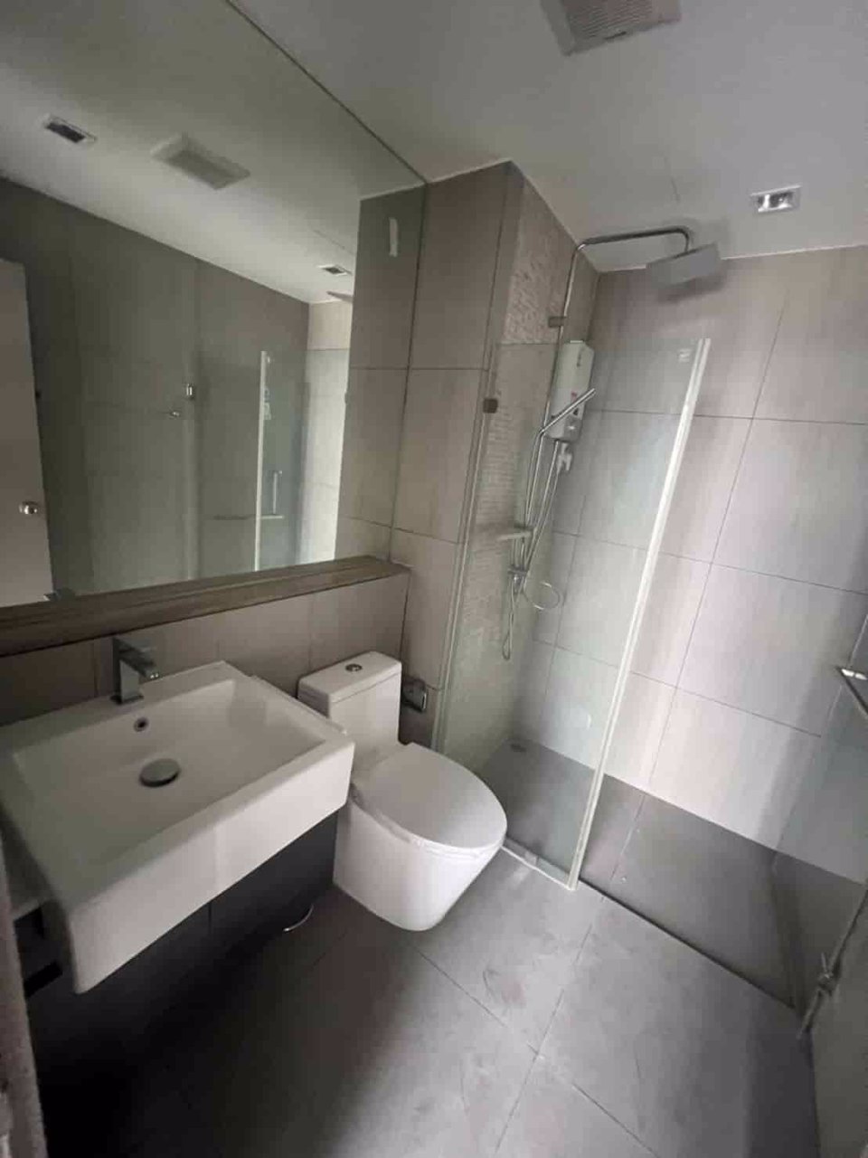 ขายห้อง-the-politan-rive-condo-ชั้น-50-ขนาดห้อง-305-ตรม