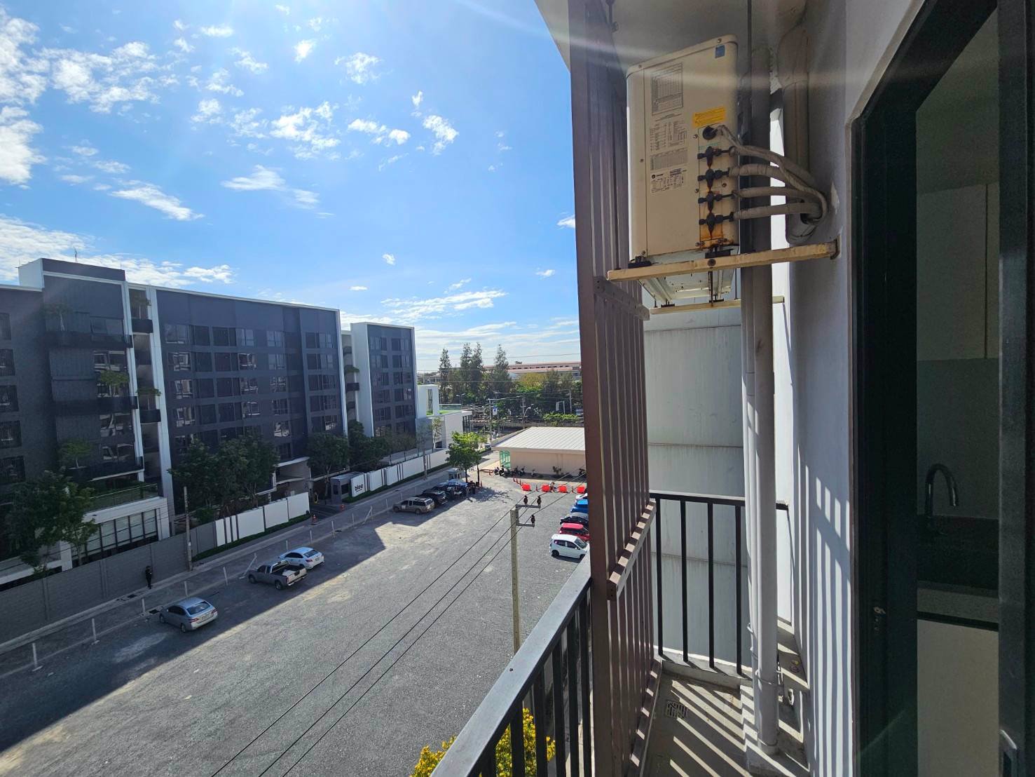 ขายไอคอนโดสุขุมวิท-105-ลาซาล