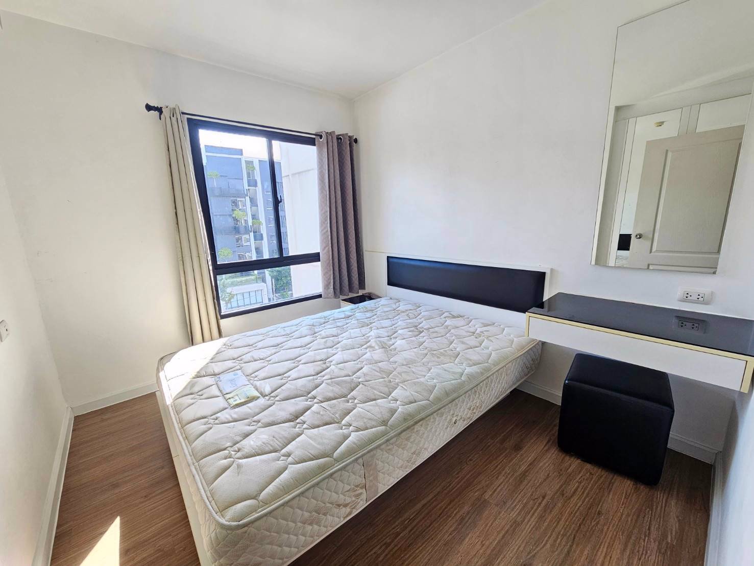 ขายไอคอนโดสุขุมวิท-105-ลาซาล