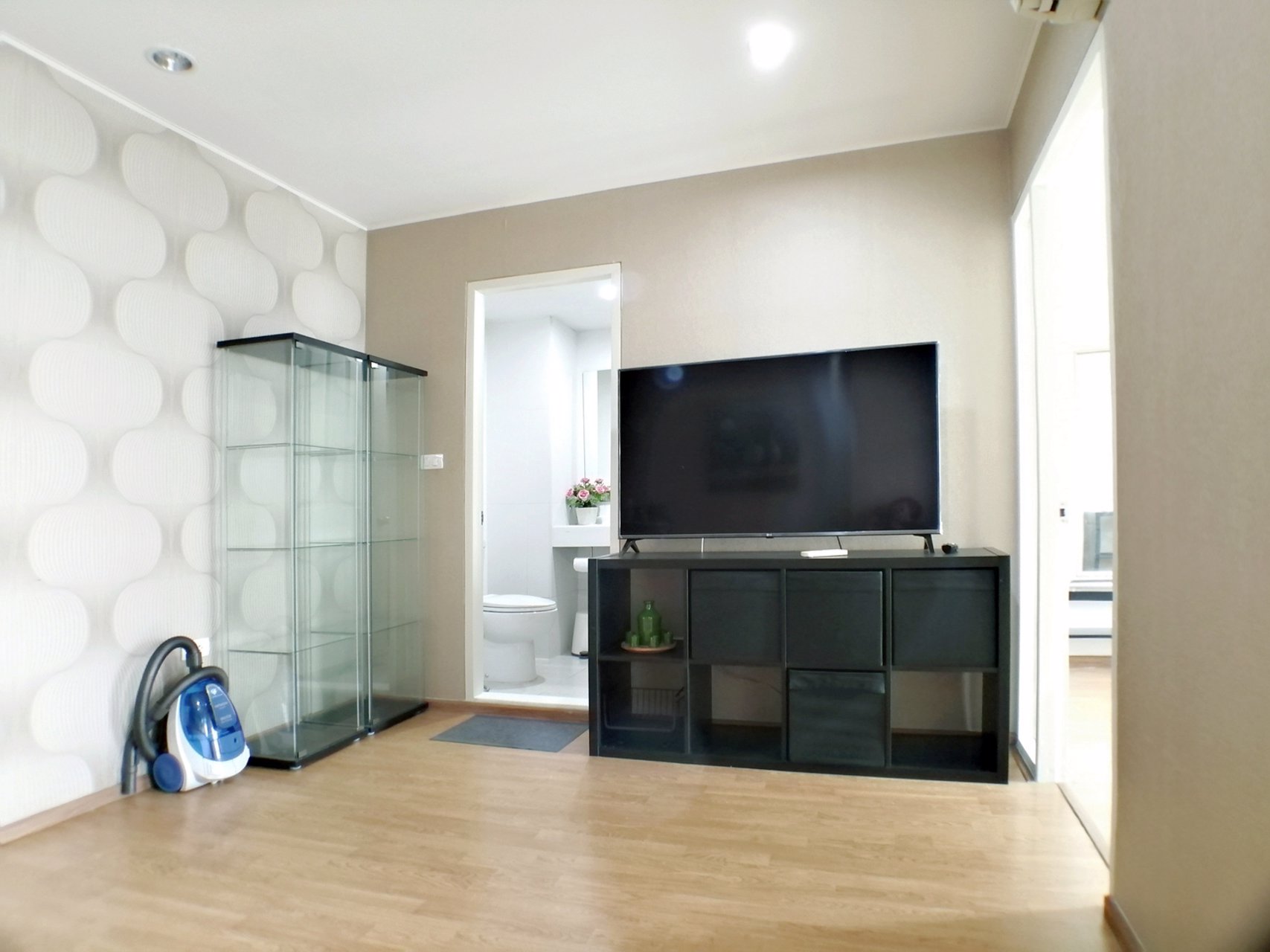 สะอาด-เรียบง่าย-อยู่สบาย-แต่-“มาก”-ด้วยประโยชน์ใช้สอยที่ครบครัน-โดดเด่นด้วยทำเล-แต่งครบ-พร้อมอยู่