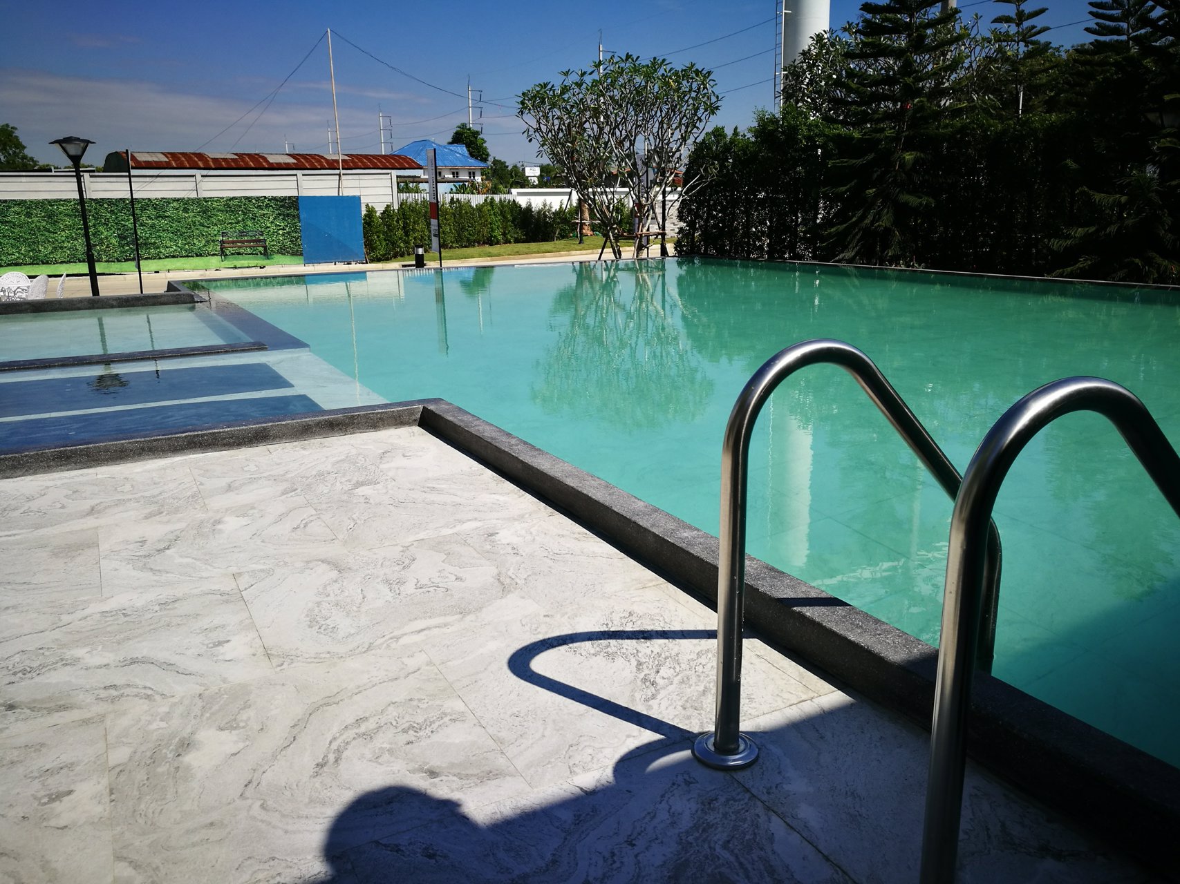 ทาวน์เฮาส์ใหม่-โมดิวิลล่า-ให้เช่า-2-นอน-2-น้ำ-ทำเลรังสิต-ติดทางด่วน-ใกล้รถไฟฟ้าสายสีแดง