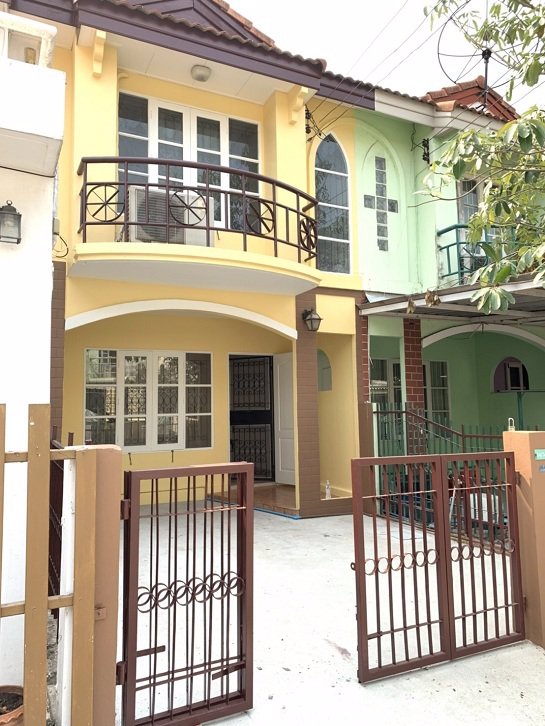 ขายทาวน์เฮาส์-16-ตารางวา-หมู่บ้านสิรารมย์-อำเภอบางบัวทอง-นนทบุรี-ตกแต่งใหม่ทั้งหลัง-