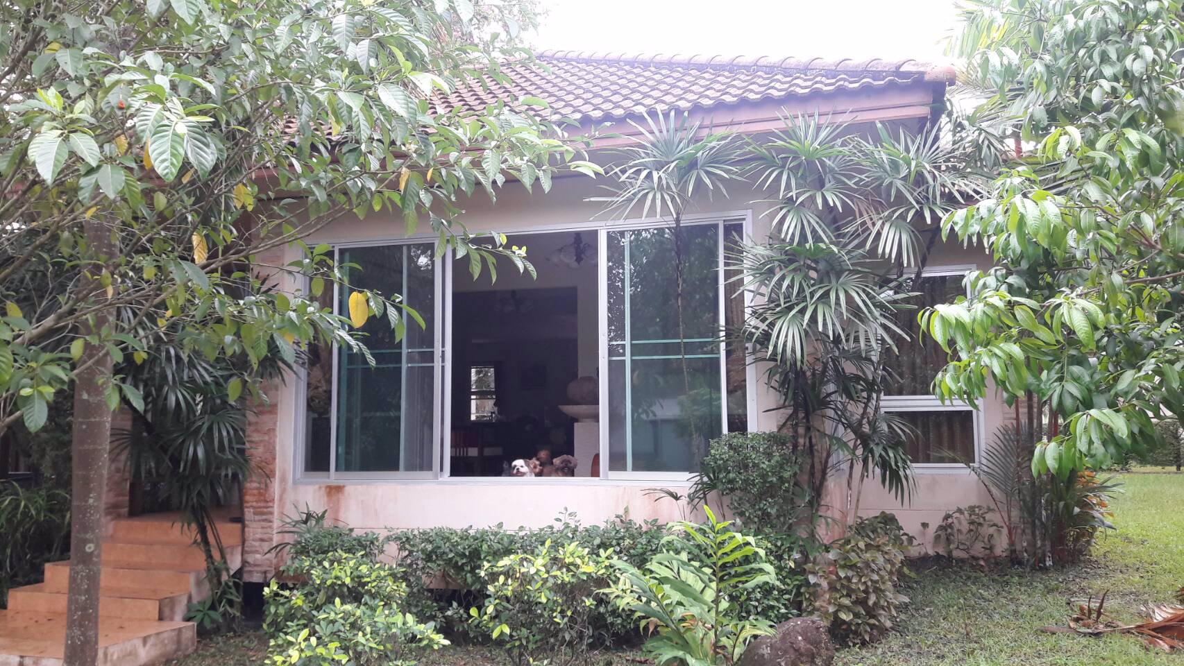 ขายด่วน-บ้านเดี่ยวสวยหรู-ตกแต่งสไตค์-รีสอร์ท-ในสนามกอล์ฟนครนายก