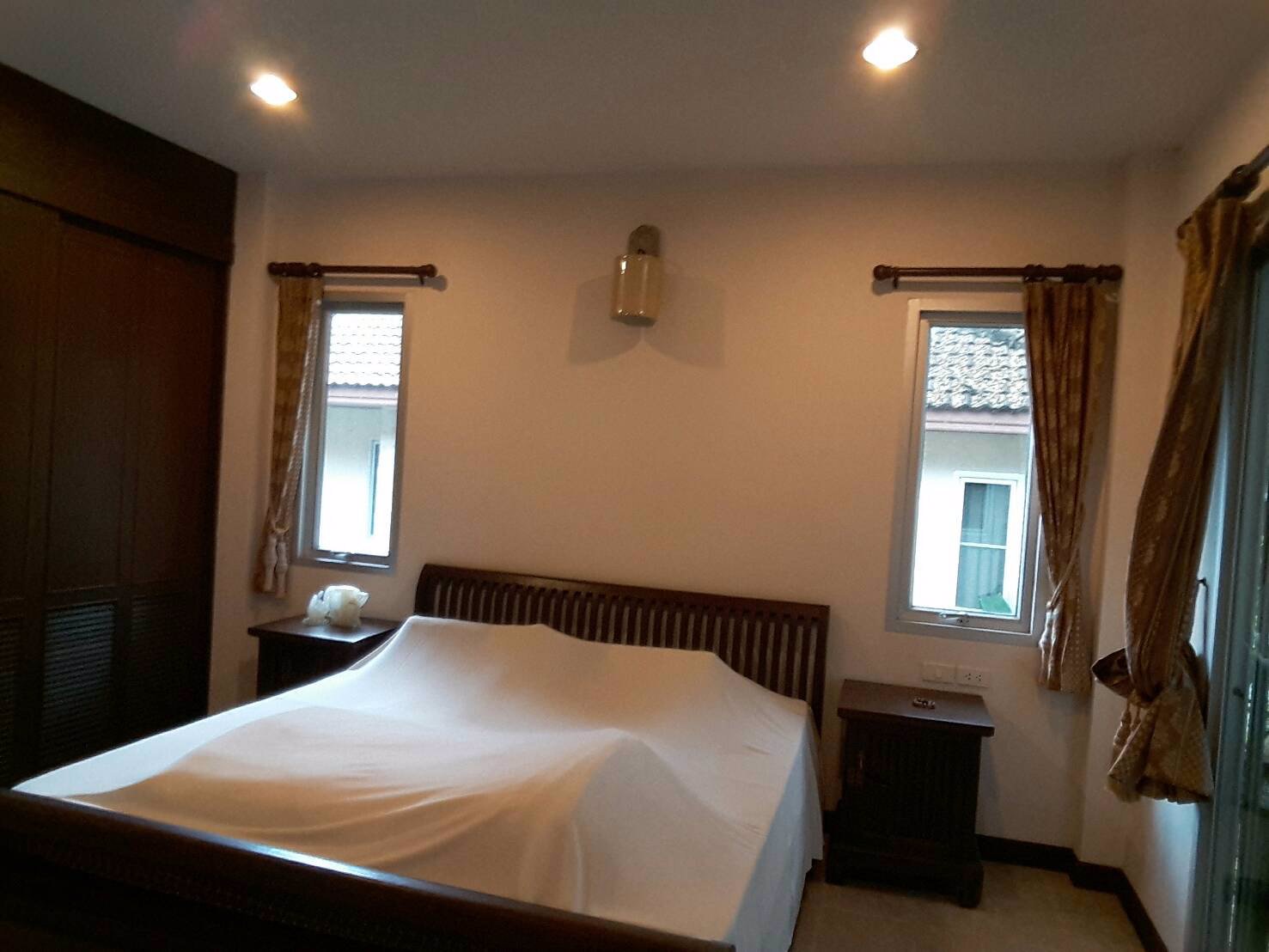 ขายด่วน-บ้านเดี่ยวสวยหรู-ตกแต่งสไตค์-รีสอร์ท-ในสนามกอล์ฟนครนายก