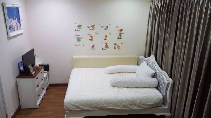 ขายทาวน์เฮ้าส์-2ชั้น-เนื้อที่-292ตารางวา-หมู่บ้านโกลเด้นท์ทาวน์วัชรพล-สุขาภิบาล5