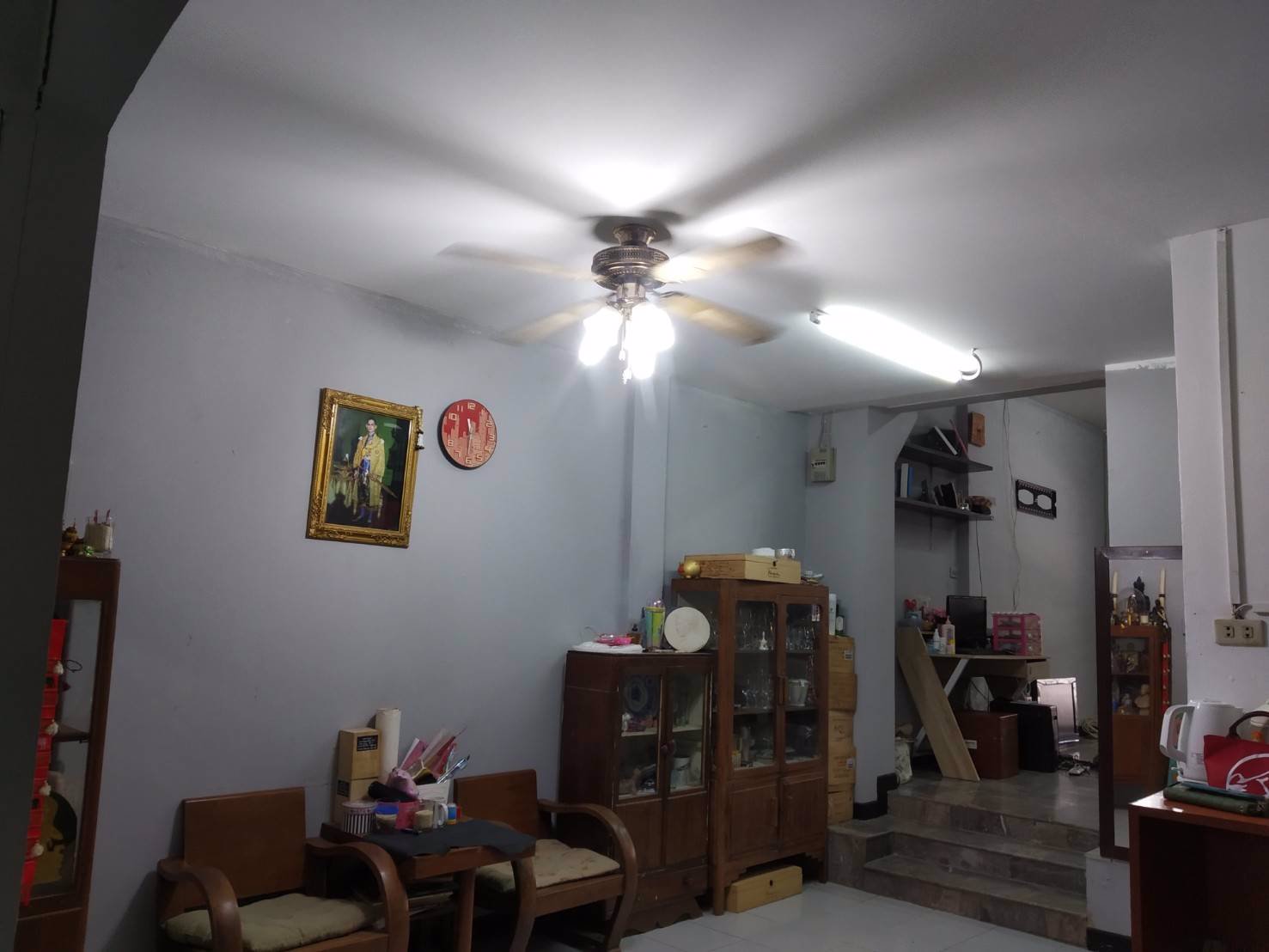 ขายทาวน์เฮ้าส์-3ชั้นเล่นระดับต่อเติมแล้ว-เนื้อที่-22-ตรว-อำเภอ-เมืองนนทบุรี