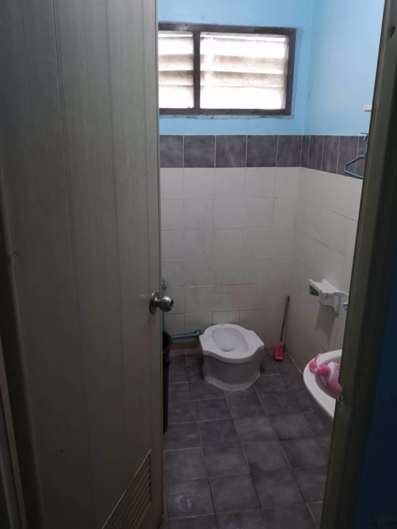 ขายทาวน์เฮ้าส์-2ชั้น-เนื้อที่-18ตารางวา-หมู่บ้านธารารินทร์-ซรังสิต-นครนายก-56-1-แขวงประชาธิปัตย์-รั