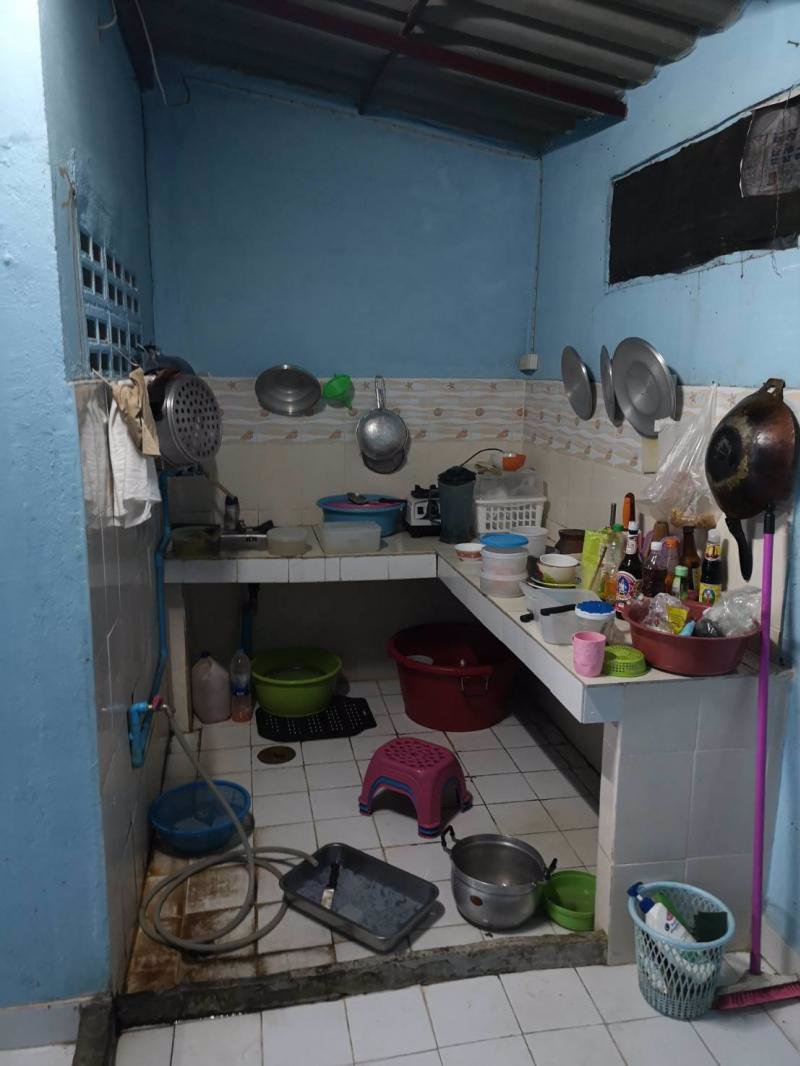 ขายทาวน์เฮ้าส์-2ชั้น-เนื้อที่-18ตารางวา-หมู่บ้านธารารินทร์-ซรังสิต-นครนายก-56-1-แขวงประชาธิปัตย์-รั