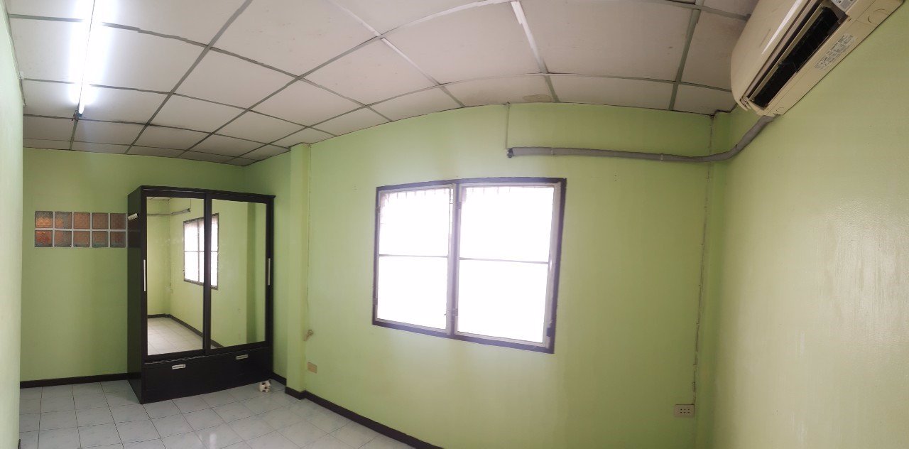 ทาวเฮ้าส์-2-ชั้น-ซอย-แอนเน็กซ์-พหลโยธิน58-แยก-2-ที่ดิน-114-ตรวา-2-นอน-2-น้ำ