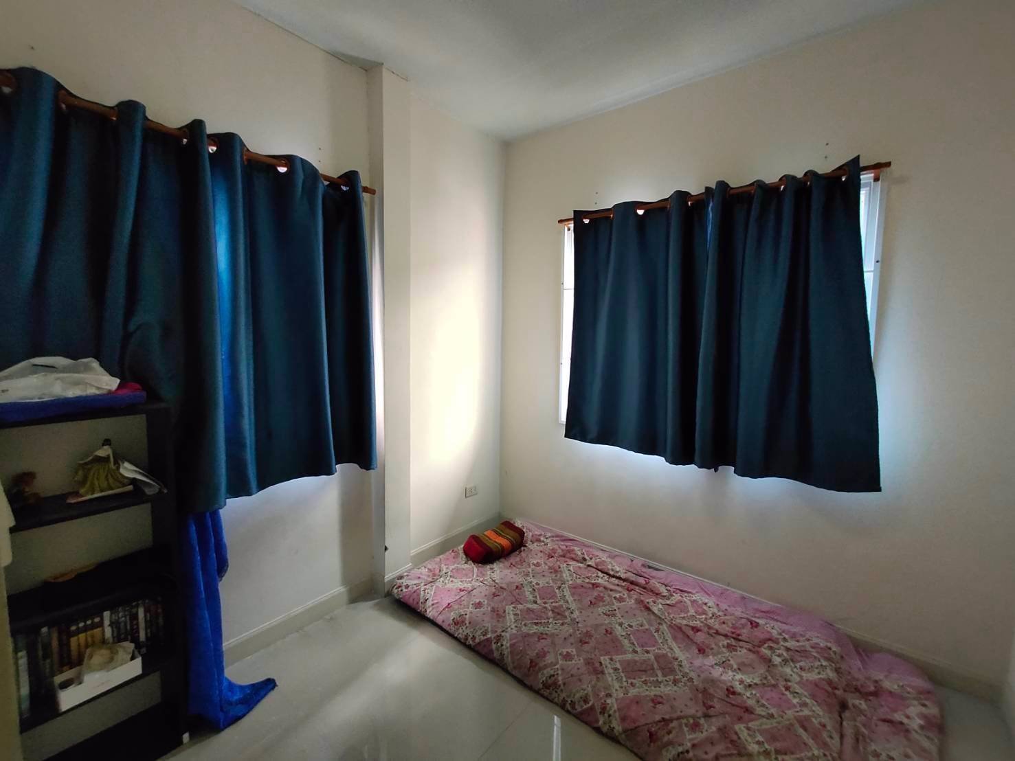 ขายทาวน์เฮาส์-2-ชั้น-หมู่บ้านเดอะเบสท์-นวนคร-เนื้อที่-305-ตรว-ตำบลเชียงรากน้อย-อบางประอิน-จอยุธย