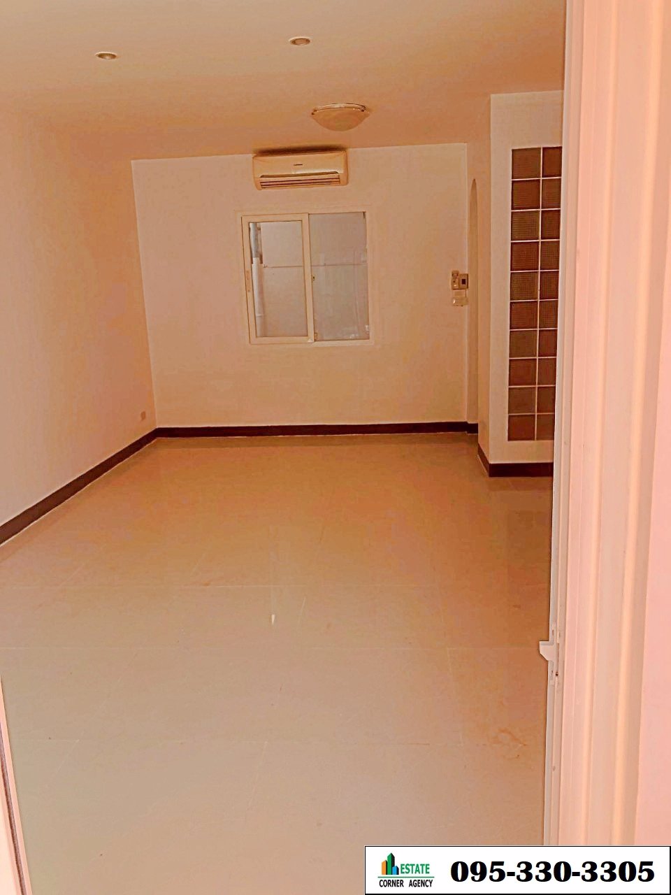 ทาวเฮ้าส์-2-ชั้น-the-connect3-เนื้อที่ดิน-18-ตรวา-3-นอน-2-น้ำ