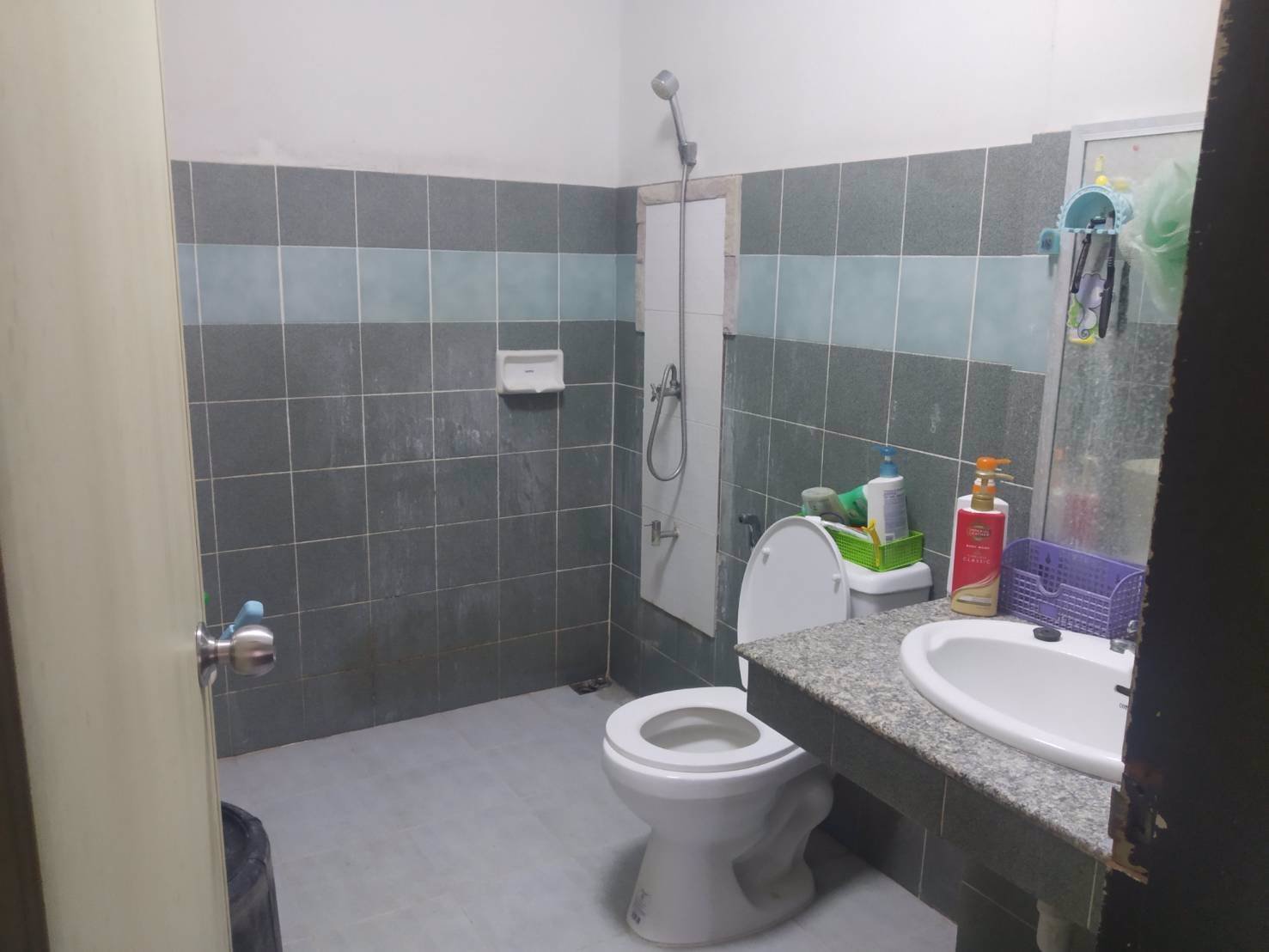 ขายขาดทุน-ทาวน์เฮ้าส์-2ชั้น-หมู่บ้านฟ้าชมพฤกษ์-เฟส1-เนื้อที่-18ตรวา-แขวงลำลูกกา-เขตลำลูกกา-จังหวัดป