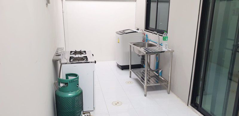 ให้เช่าทาวน์โฮม-2-ชั้น-เดอะ-คอนเนค-พัฒนาการ-38-สภาพใหม่