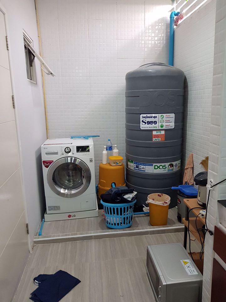 ให้เช่าทาวน์โฮม-ดิเอ็กคลูซีฟ-วงแหวน-รามอินทรา-หลังมุม-พร้อมอยู่