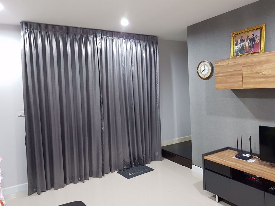 ให้เช่าทาวน์โฮม-ดิเอ็กคลูซีฟ-วงแหวน-รามอินทรา-หลังมุม-พร้อมอยู่