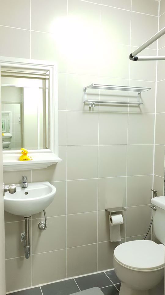 ให้เช่าคอนโด-ไอ-เฮ้าส์-ลากูน่า-การ์เด้น-rca-พระราม-9