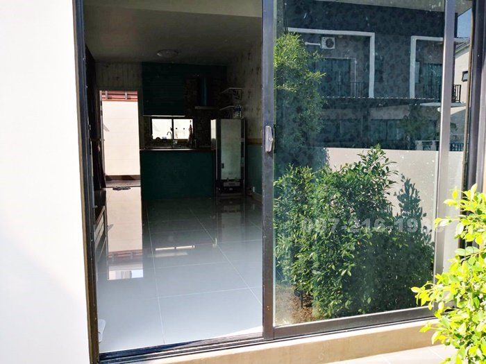 ขาย-ทาวน์โฮม-2-ชั้น-หลังมุม-โครงการ-เดอะ-คัลเลอร์ส-บางนา-วงแหวน-2