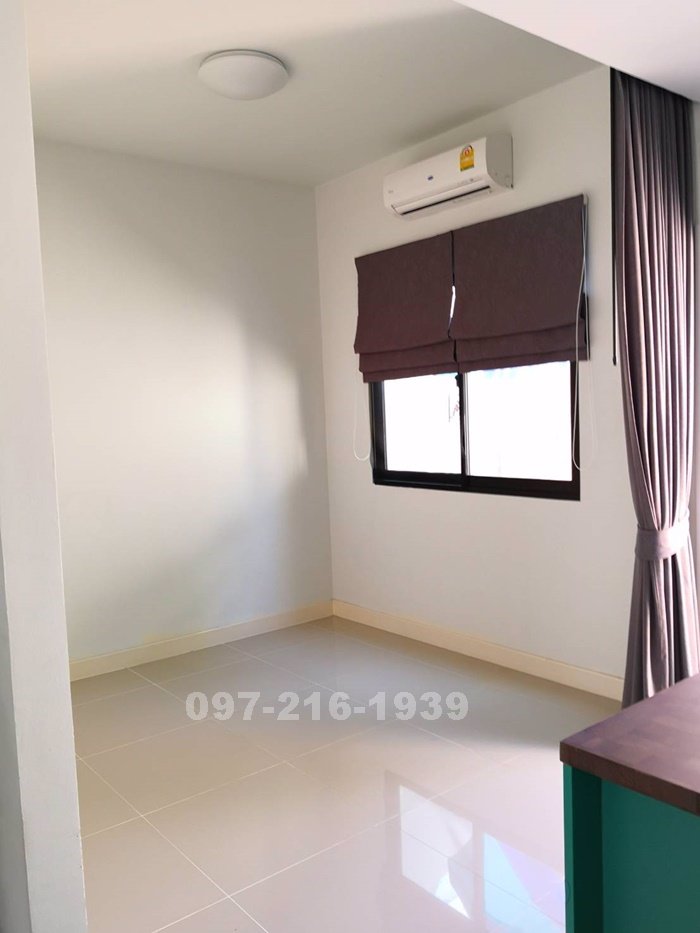 ขาย-ทาวน์โฮม-2-ชั้น-หลังมุม-โครงการ-เดอะ-คัลเลอร์ส-บางนา-วงแหวน-2