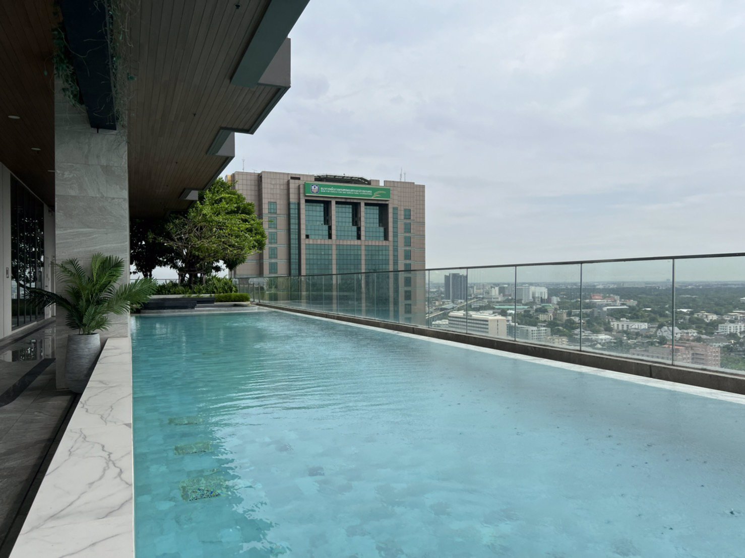 ขายด่วน-คอนโด-มิติ-ชีวา-เกษตร-สเตชั่น