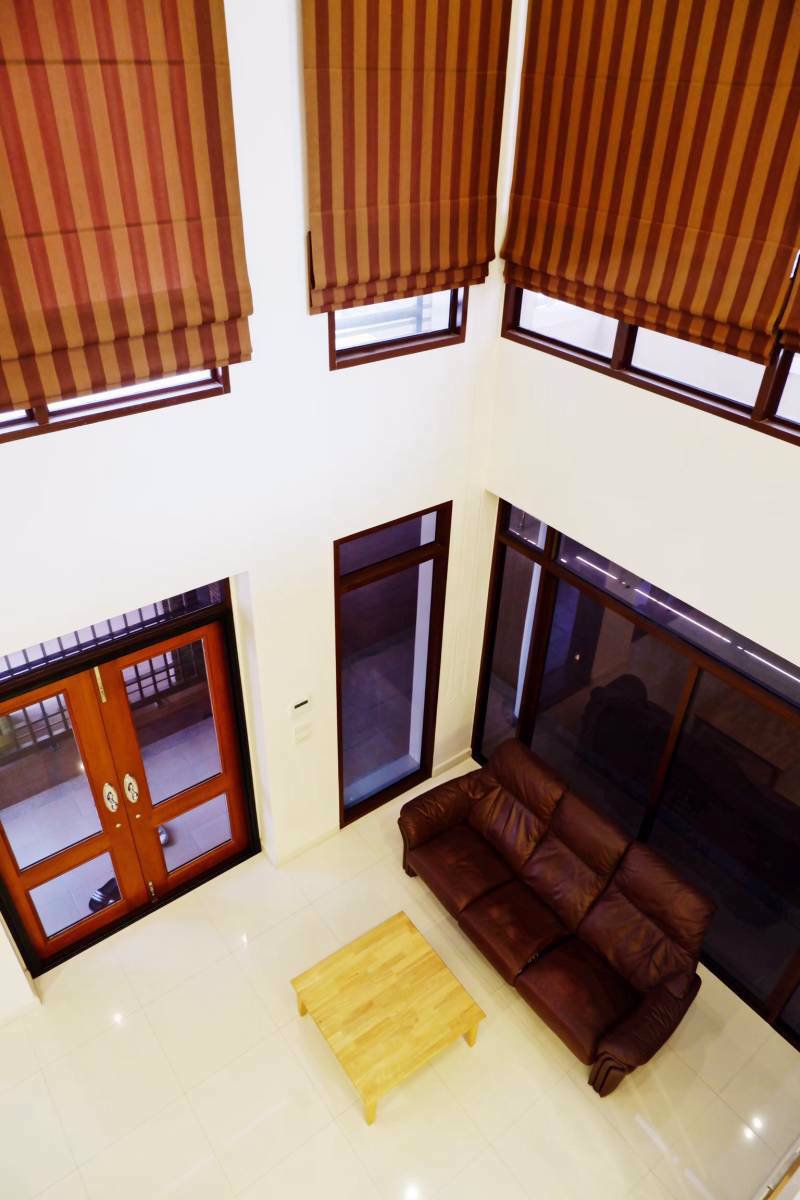 ขายบ้านเดี่ยว3ชั้น-โครงการแอสเทร่า-เรสซิเดนซ์-พระราม2-พุทธบูชา-หลังริม-673ตรว-เฟอร์บิ้ว-สวยมาก