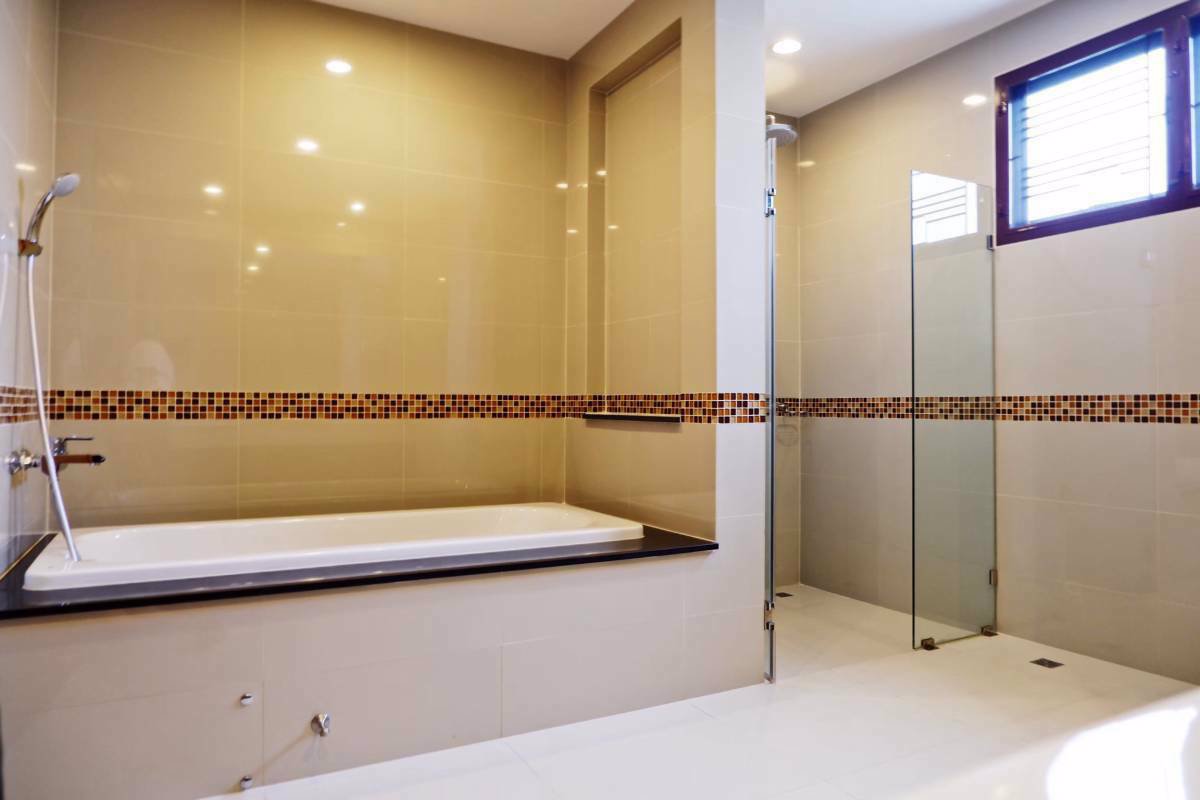 ขายบ้านเดี่ยว3ชั้น-โครงการแอสเทร่า-เรสซิเดนซ์-พระราม2-พุทธบูชา-หลังริม-673ตรว-เฟอร์บิ้ว-สวยมาก