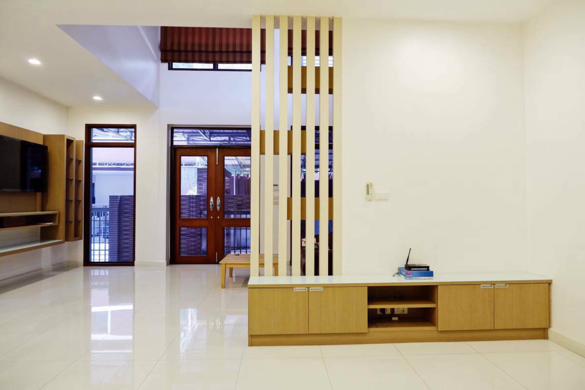 ขายบ้านเดี่ยว3ชั้น-โครงการแอสเทร่า-เรสซิเดนซ์-พระราม2-พุทธบูชา-หลังริม-673ตรว-เฟอร์บิ้ว-สวยมาก