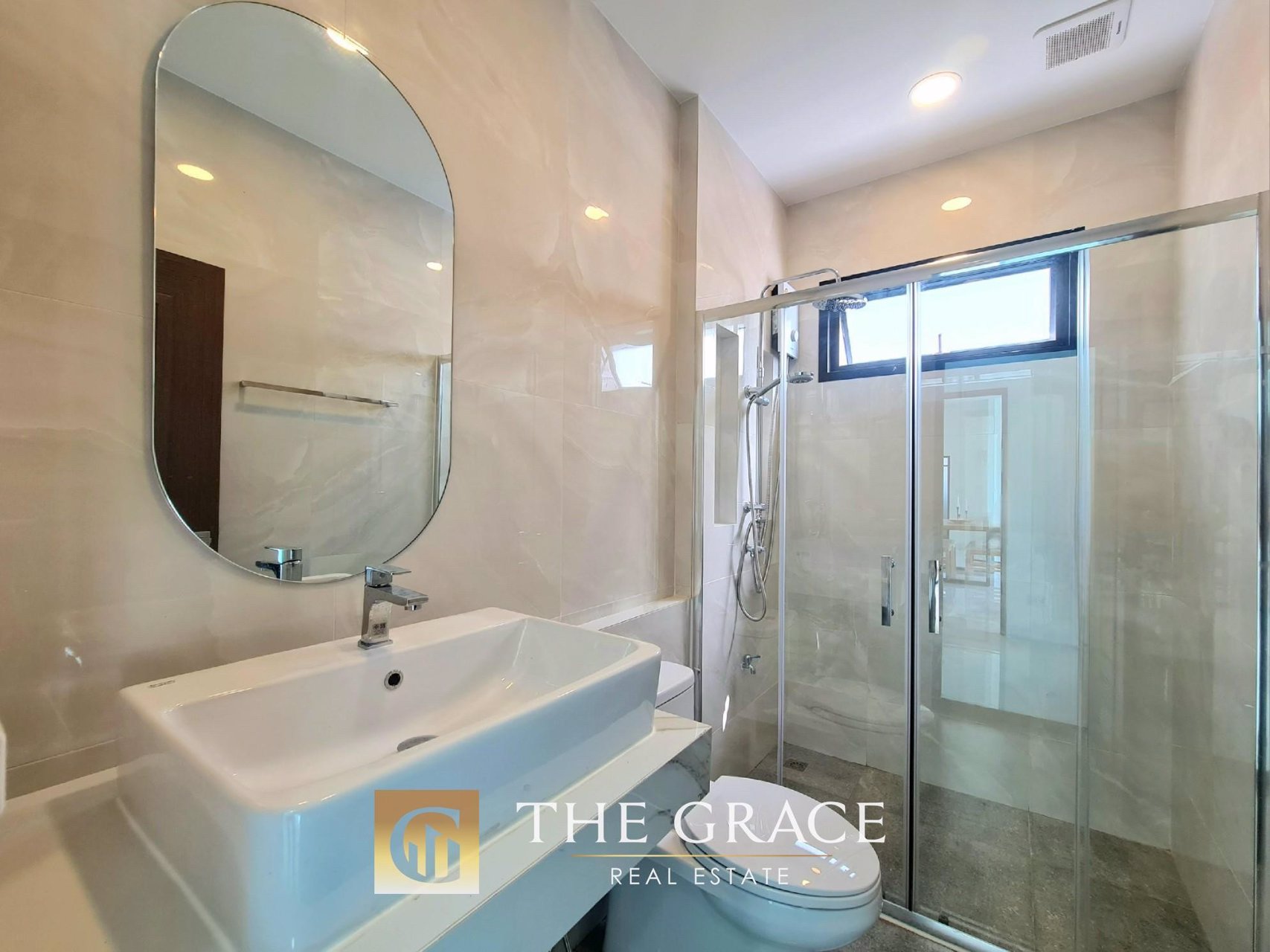 ขายบ้านเดี่ยว-ดีไซน์หรู-สไตล์โมเดิร์น