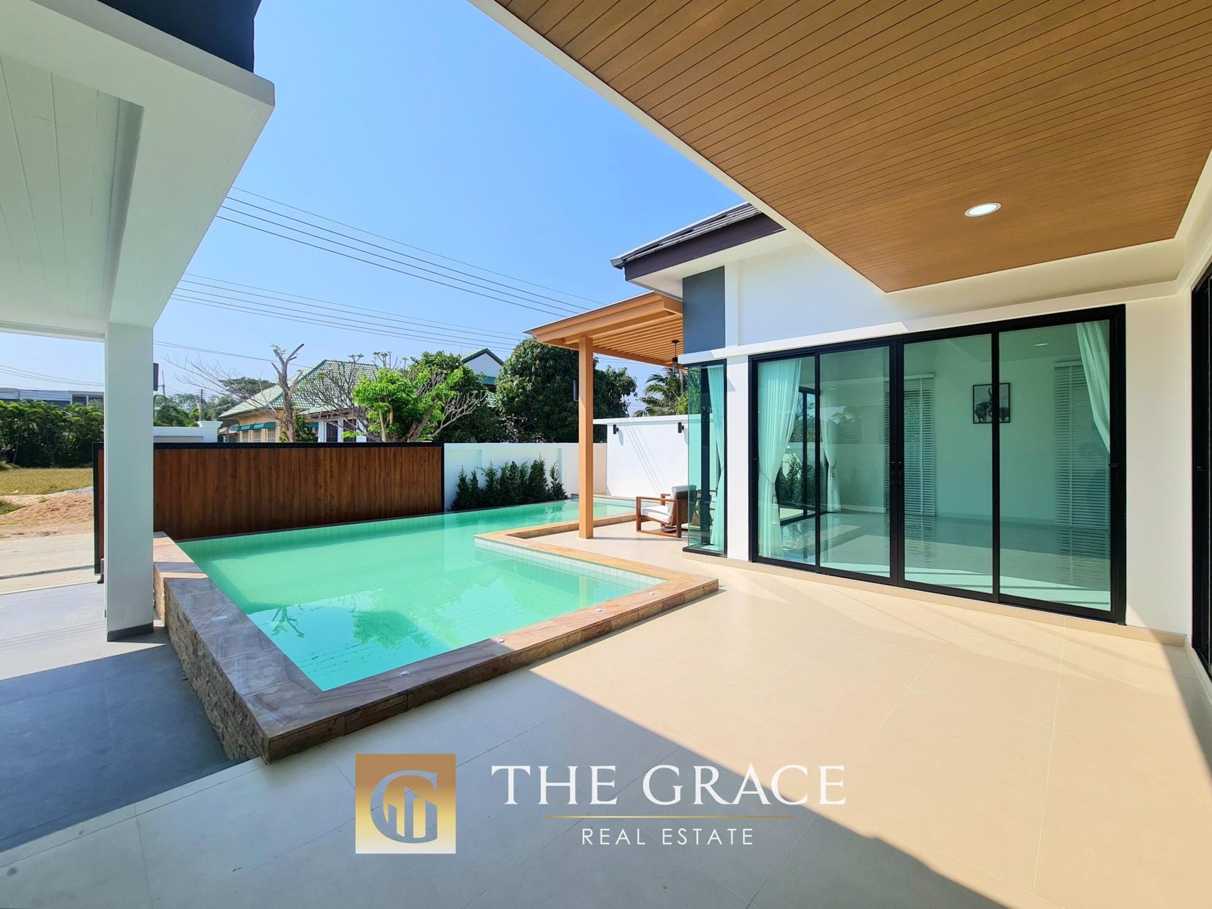 ขายบ้านเดี่ยว-ดีไซน์หรู-สไตล์โมเดิร์น