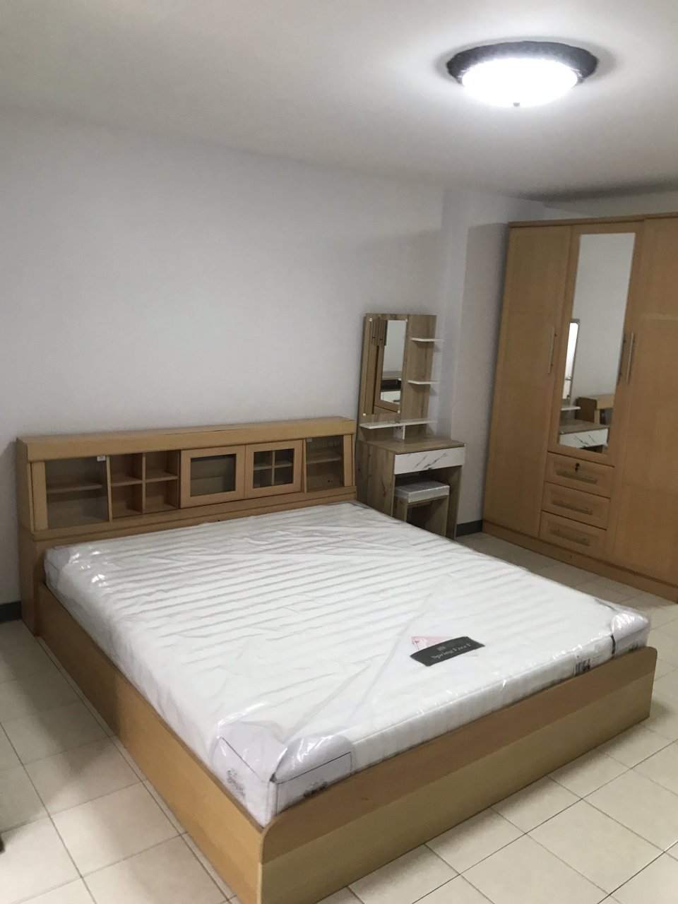 ให้เช่าห้อง-คอนโดฌ็องเซลิเซ่ติวานนท์