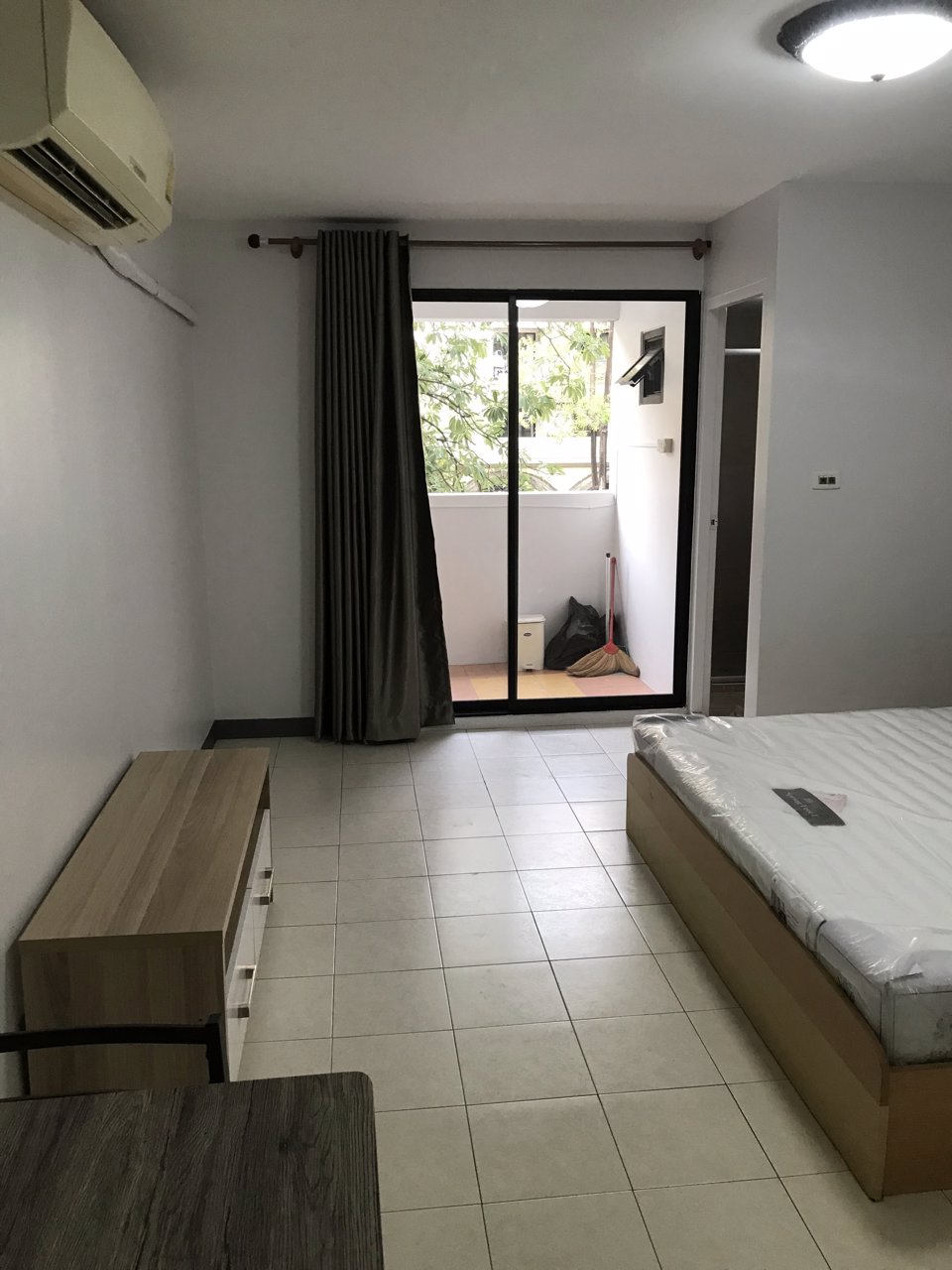 ให้เช่าห้อง-คอนโดฌ็องเซลิเซ่ติวานนท์