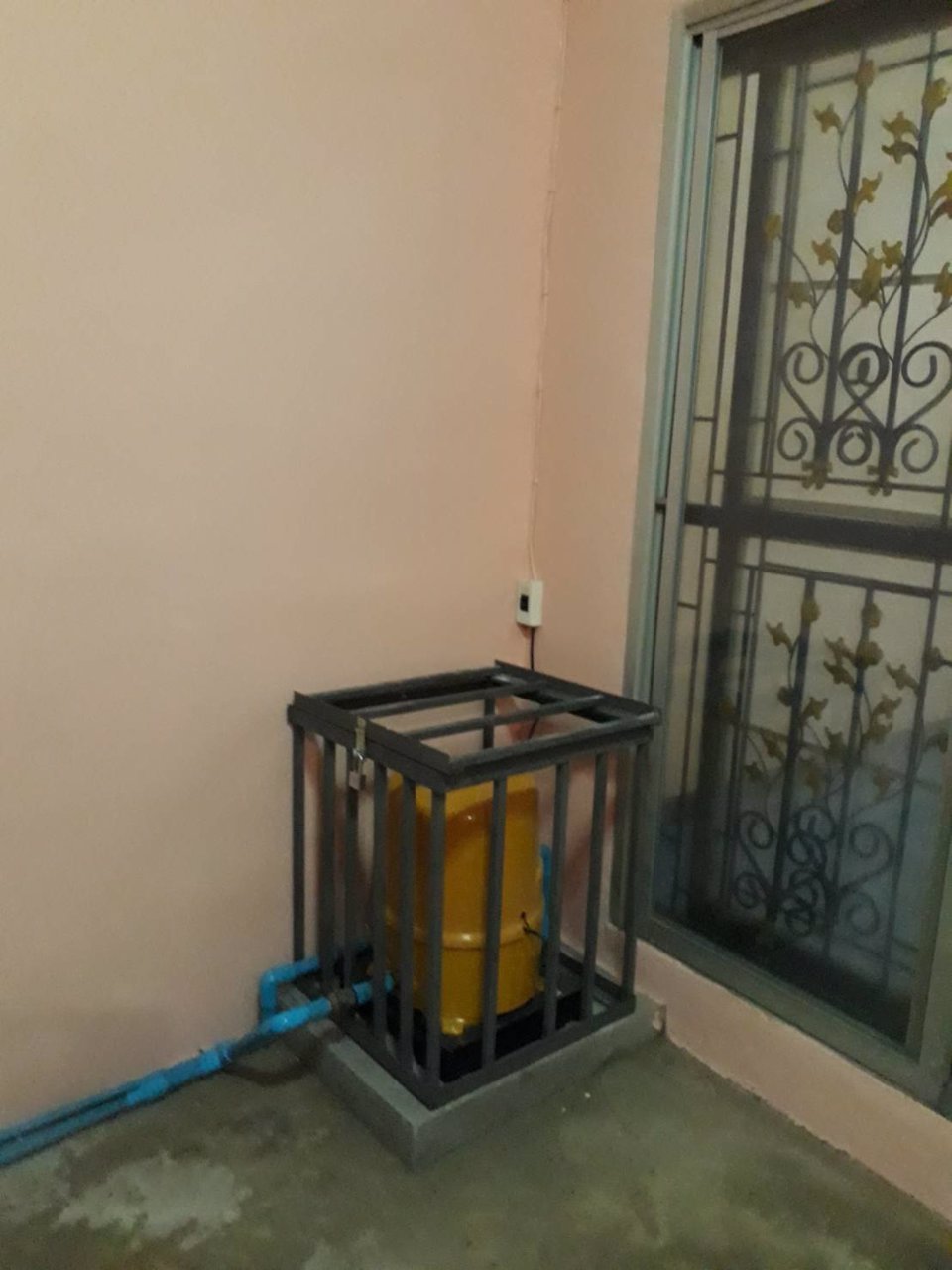 ขาย-ให้เช่า-ทาวน์เฮ้าส์-2-ชั้น-2-ห้องนอน-2-ห้องน้ำ-มพีเคการ์เด้นท์-ประชาอุทิศ-90