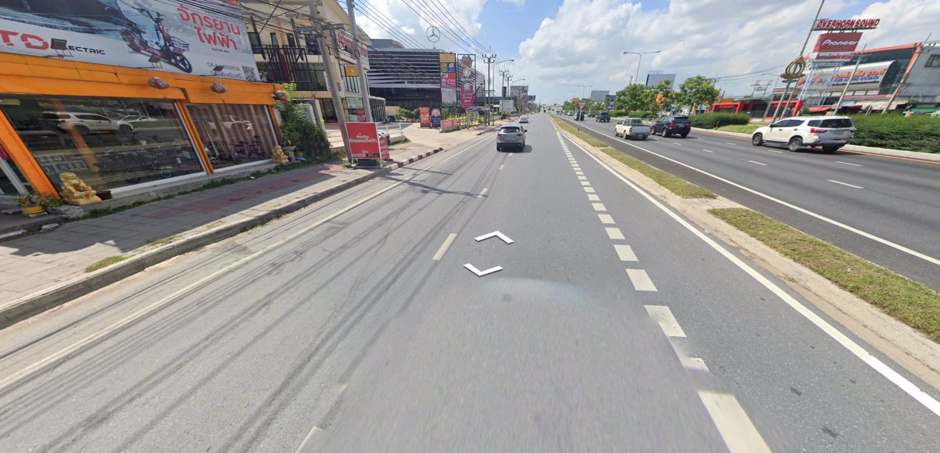 ขายที่ดินพร้อมสิ่งปลูกสร้าง-ติดถนนราชพฤกษ์