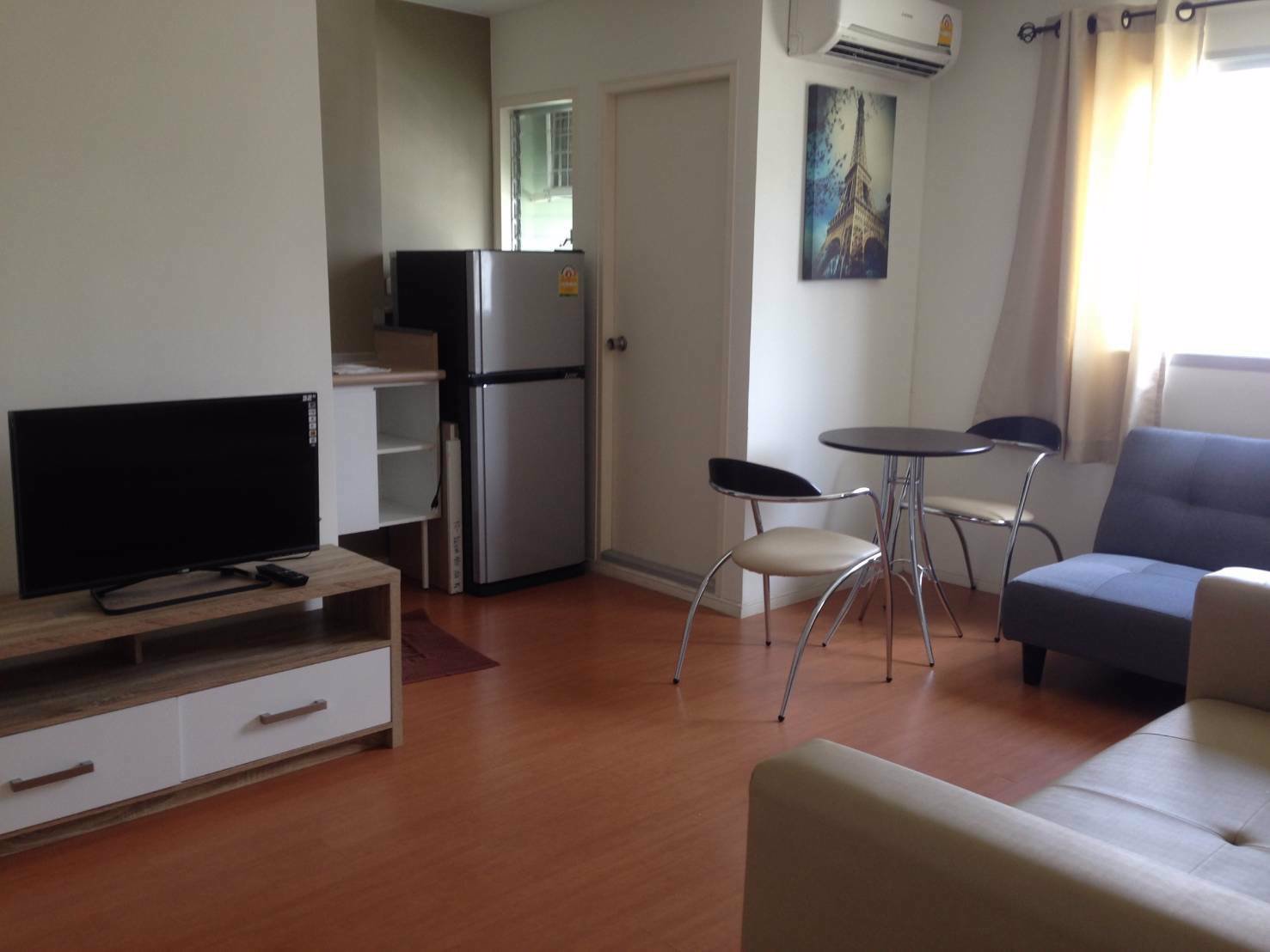 ให้เช่าคอนโดลุมพินีร่มเกล้า-สุวรรณภูมิ-ขนาด-2-ห้องนอน-แต่งครบพร้อมอยู่