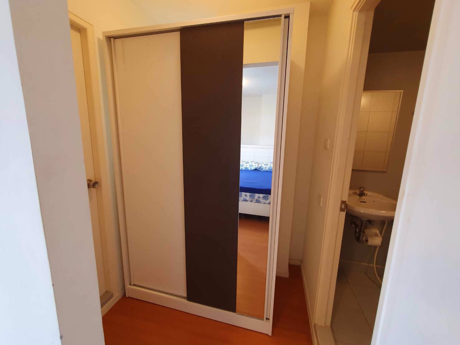 ให้เช่าคอนโดลุมพินีร่มเกล้า-สุวรรณภูมิ-ขนาด-2-ห้องนอน-แต่งครบพร้อมอยู่