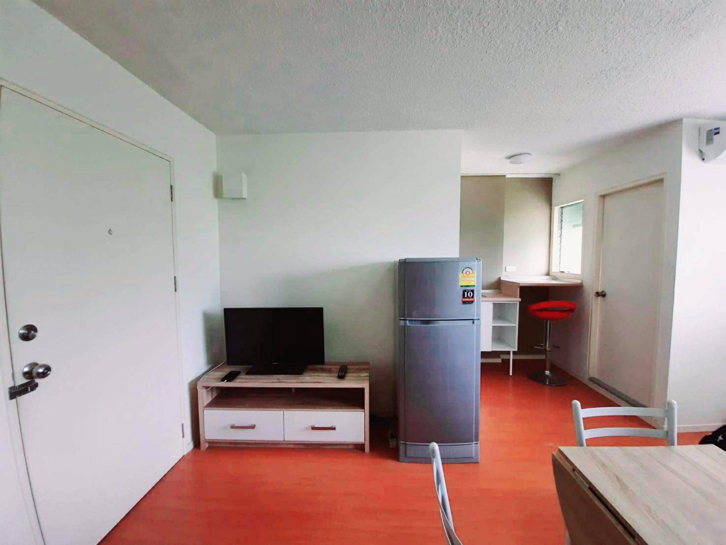 ให้เช่าคอนโด-ลุมพินีร่มเกล้า-สุวรรณภูมิ-ห้องสวย-ราคาถูก-แต่งครบพร้อมอยู่