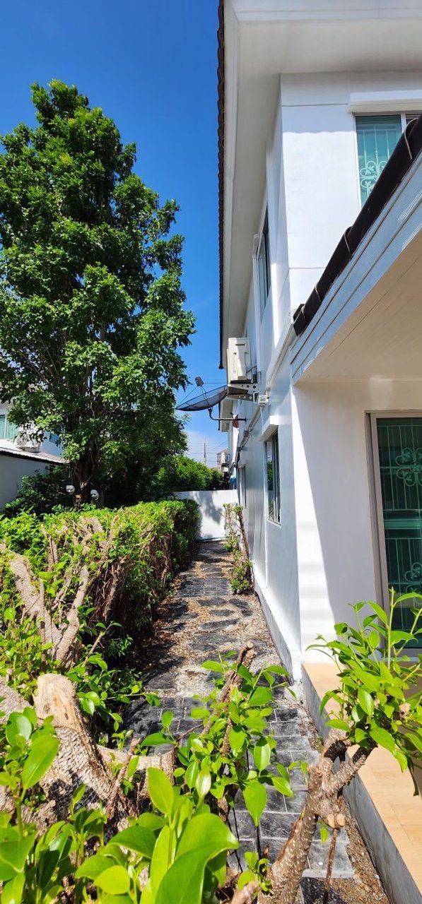 บ้านทาว์นโฮม-พฤกษาวิลล์-38-1-หนามแดง-เทพารักษ์