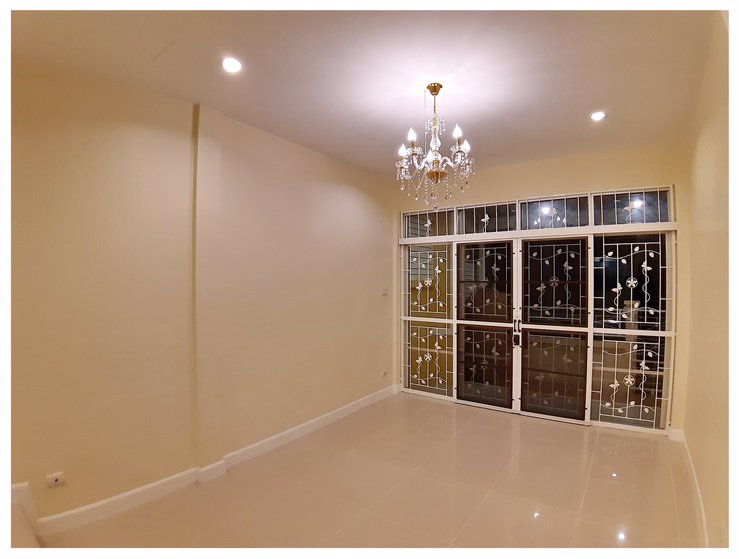 ขายถูก-บ้านติดถหทัยราษฎร์-214-ตรว-หน้ากว้าง-6-ม-แต่งสวย