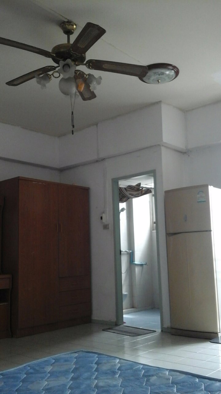 ให้เช่าห้องคอนโด-ลิฟวิ่งเพลส-อาคาร-3-ติด-ถรามคำแหง157-มีแอร์-เฟอร์ครบ-ใกล้-รรเตรียมน้อม-ค่าเช่าเดื