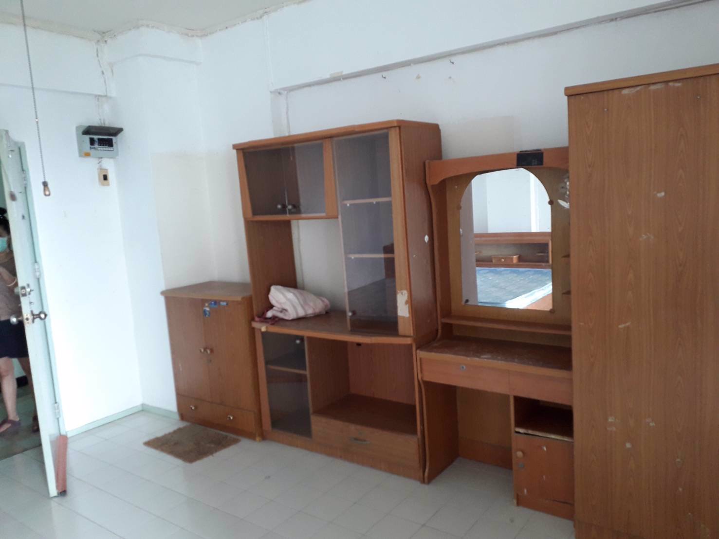 ให้เช่าห้องคอนโด-ลิฟวิ่งเพลส-อาคาร-3-ติด-ถรามคำแหง157-มีแอร์-เฟอร์ครบ-ใกล้-รรเตรียมน้อม-ค่าเช่าเดื