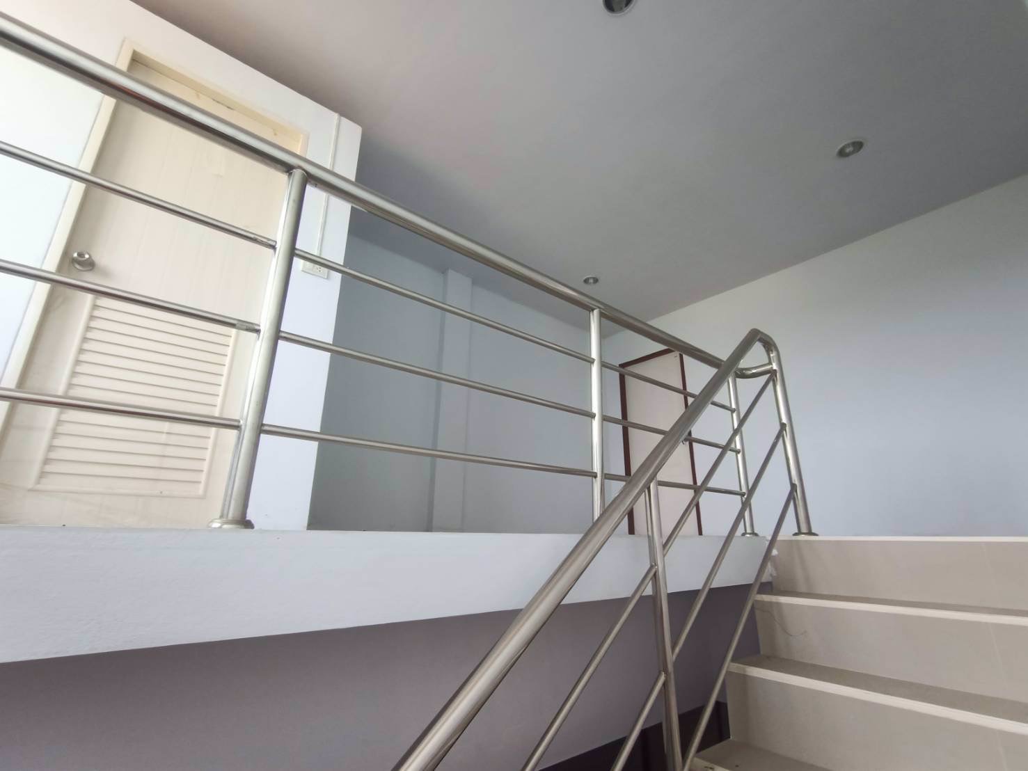 โครงการตึกแถว-ติดถนนเมน-โครงการมลวรีย์อัมพวา-สมุทรสงคราม