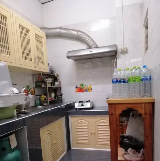 ขายด่วน-ทาวน์เฮ้าท์-2-ชั้น-ถูกที่สุดในย่านนี้-ต่อเติมเสาเข็มอย่างดี-น้ำไม่ท่วม-เดินทางสะดวก-มีตลาดปา