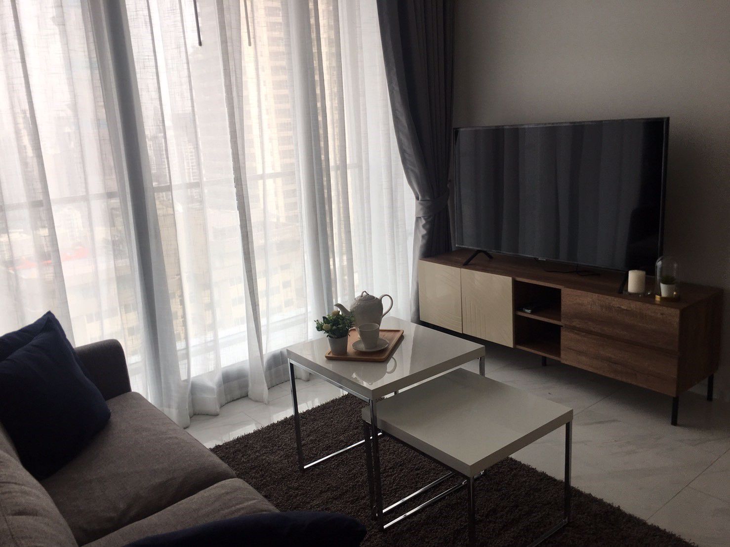 hyde-sukhumvit-11-for-rent-2-bed-room-2-bath-room-best-price-near-bts-nana-asoke