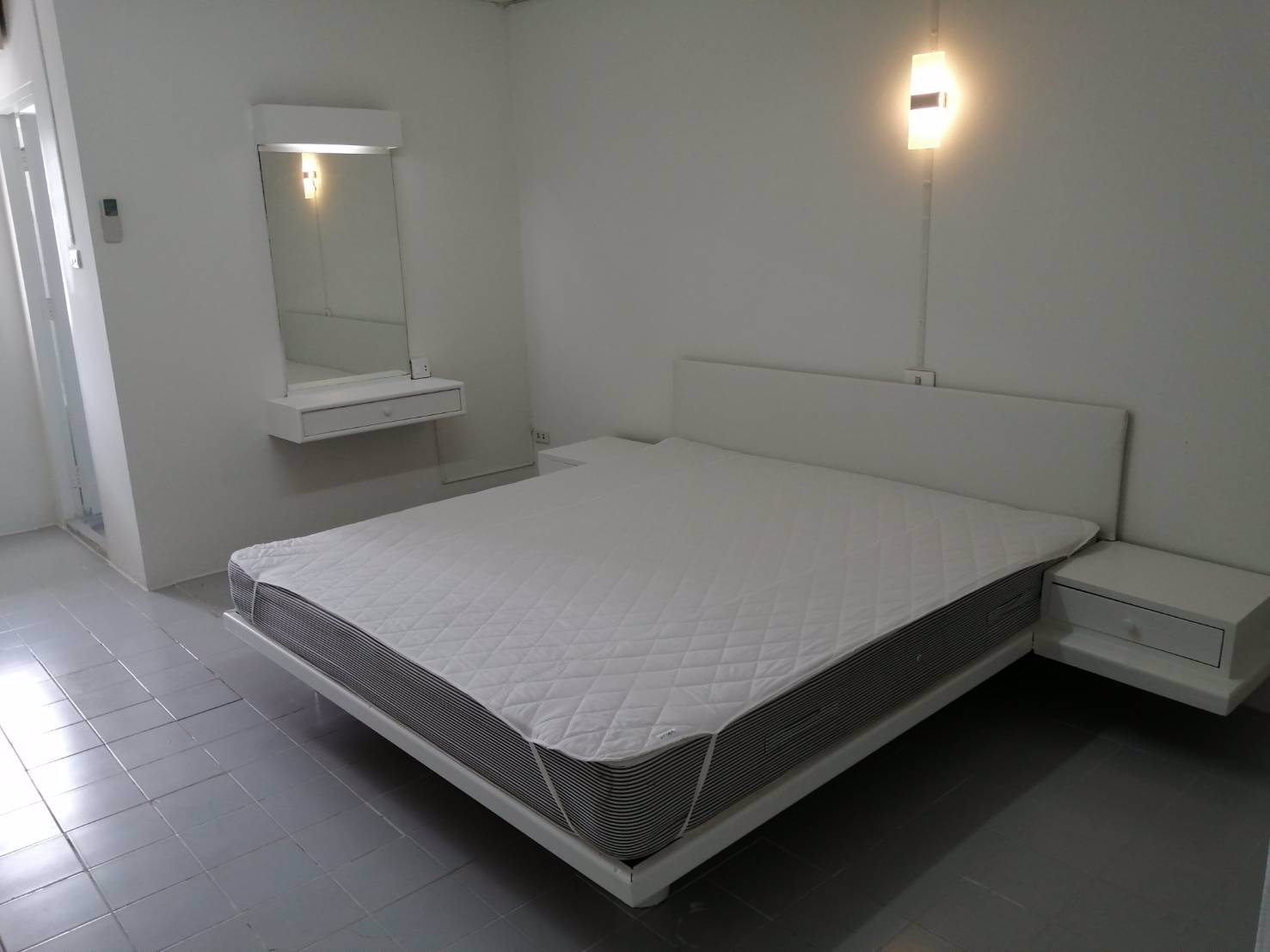 ให้เช่าห้องเช่ารายเดือน