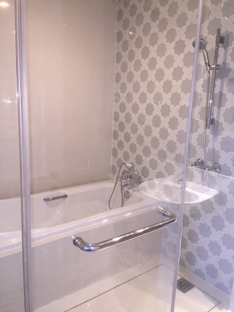 เจ้าของขายเอง-aguston-สุขุมวิท22-เฟอร์ฯครบ-พร้อมอยู่