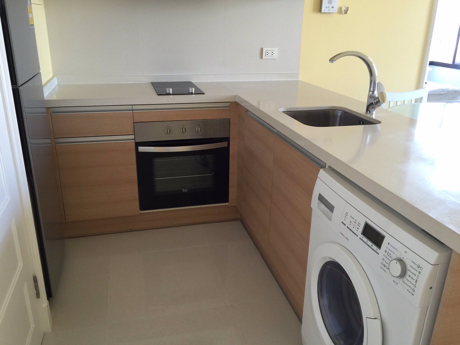 เจ้าของขายเอง-aguston-สุขุมวิท22-เฟอร์ฯครบ-พร้อมอยู่