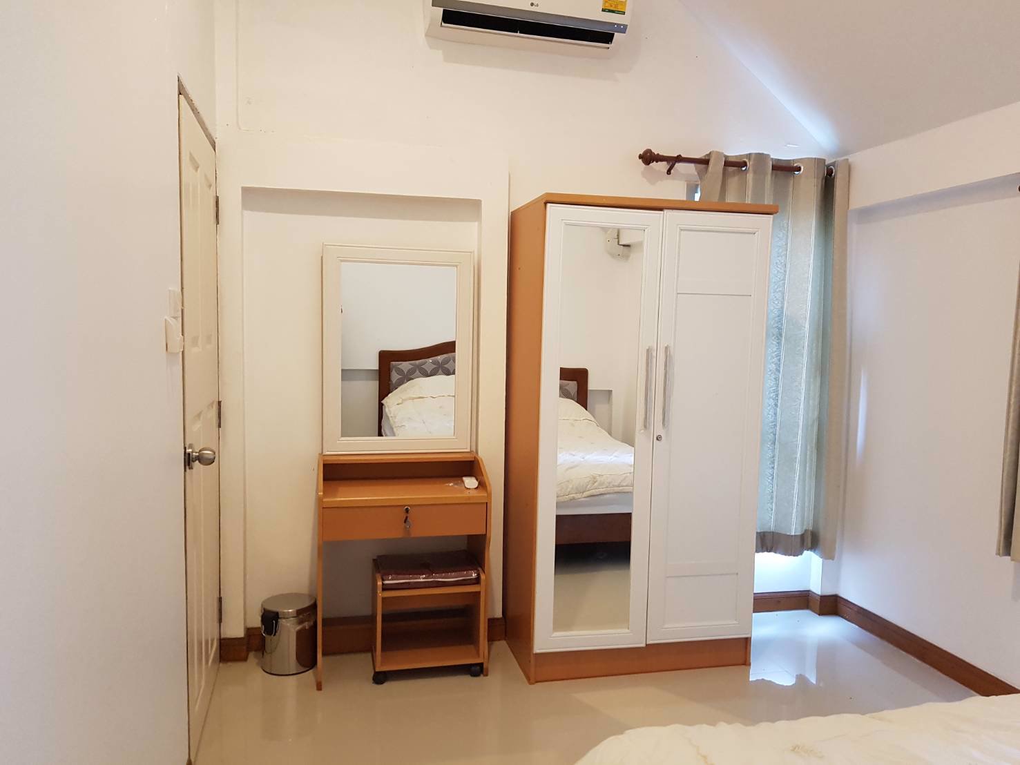 ขายบ้านพักตากอากาศในวังแก้ว-รีสอร์ท-หาดส่วนตัว-พร้อมเฟอร์นิเจอร์