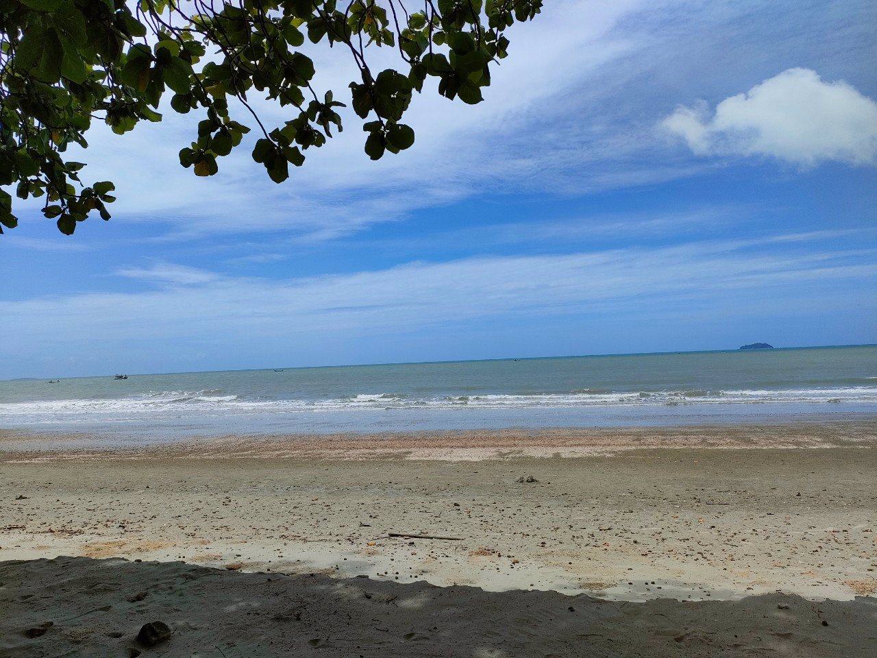 ขายบ้านพักตากอากาศในวังแก้ว-รีสอร์ท-หาดส่วนตัว-พร้อมเฟอร์นิเจอร์