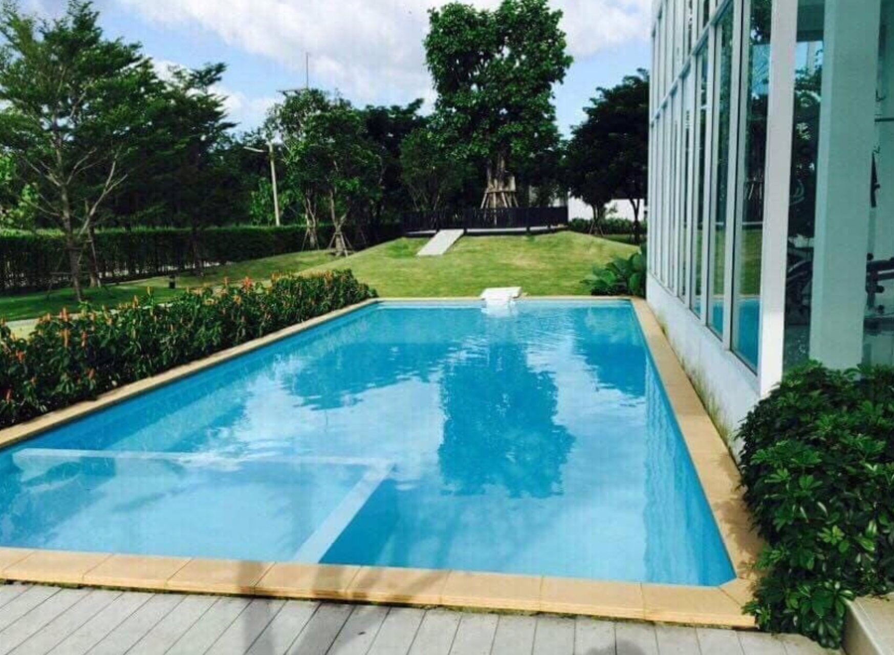 ขายทาวน์โฮม-2-ชั้น-มประภัสสรพรีซีโอ4-หลังริม-